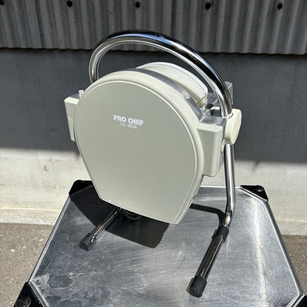 直接引取大歓迎 動作品 CHUBU ミニスライサー SS-250A PRO CHEF スライス円盤 薄切用 SS-0.8A 中部コーポレーション 中部工機 厨房機器_画像1