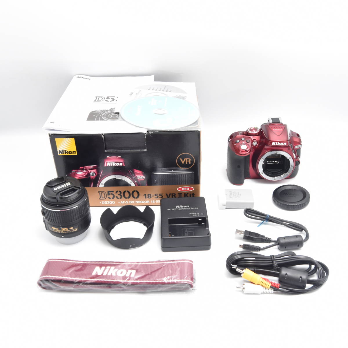 格安SALEスタート】 Nikon #B473 デジタル一眼レフカメラ D5300LK18