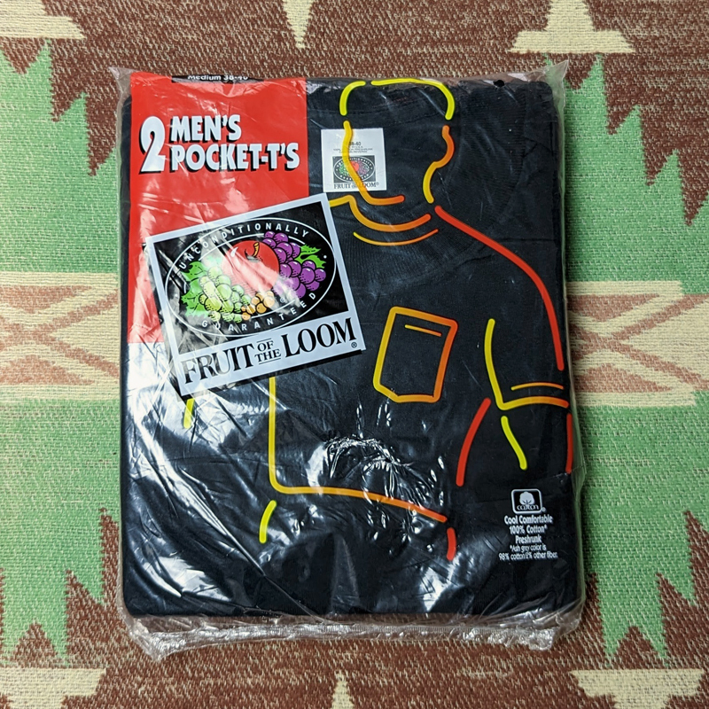 2枚 デッドストック 【FRUIT OF THE LOOM】 90s Black Pocket T-Shirt/ 90年代 ポケット Tシャツ 黒 アメリカ製 無地 ポケT ビンテージ 80s
