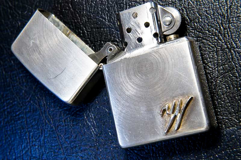 USED ZIPPO★スピン「 W文字 」 装飾文字メタル　6848-572-5_画像2