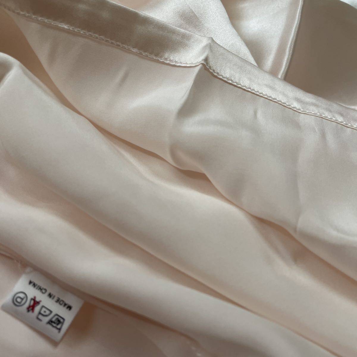  silk pyjamas silk 100% can ton market fine quality high class goods present 