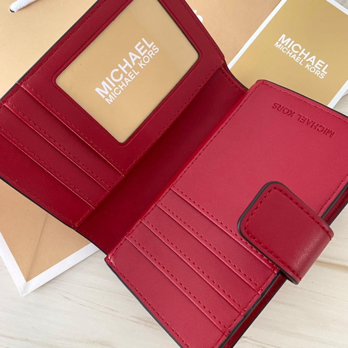 新品 MICHAEL KORS マイケルコース 折り財布 レッド|Yahoo!フリマ(旧