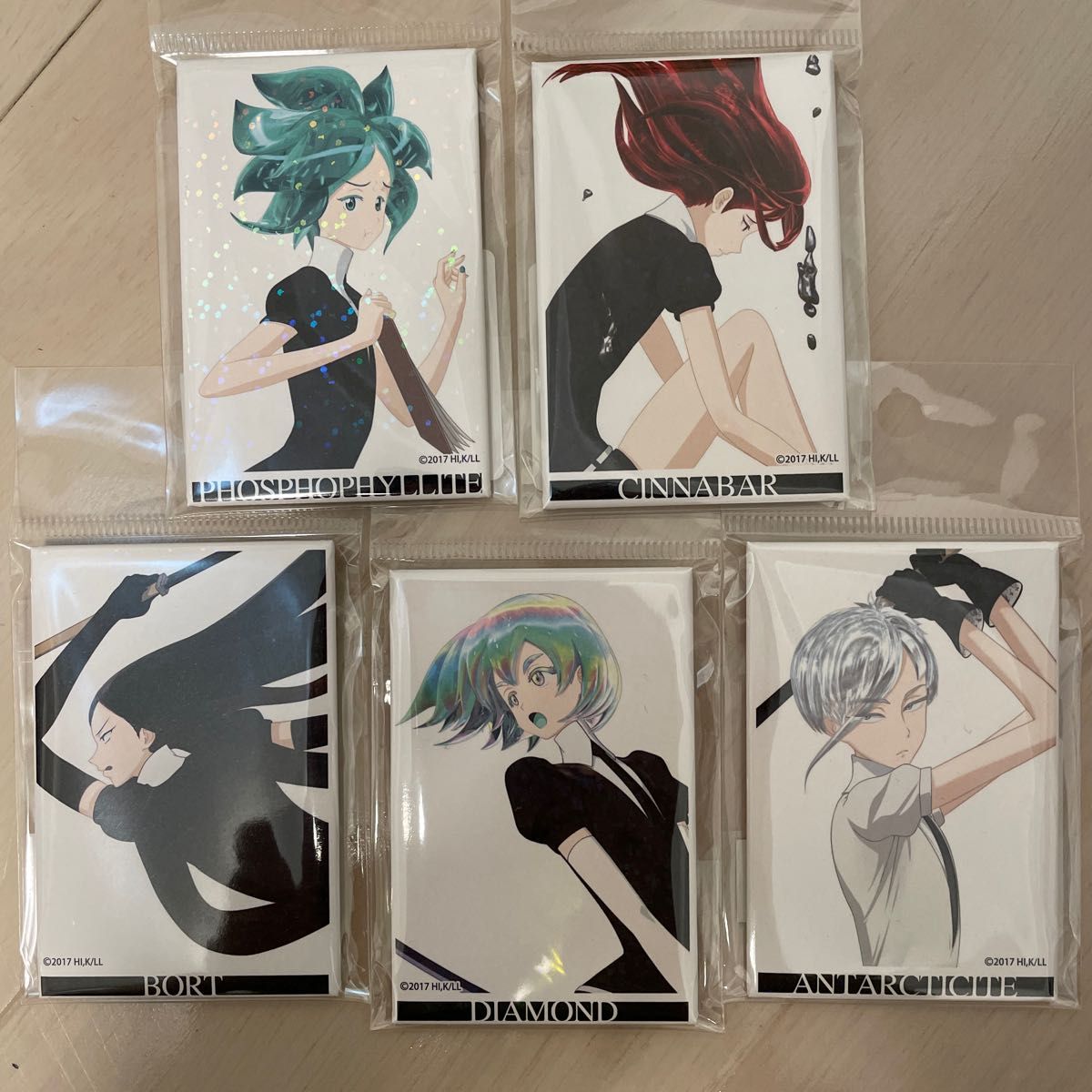宝石の国 キャラバッジコレクション 缶バッジ ダイヤモンド 宝石の国 キャラバッジコレクション 缶バッジ ダイヤモンド
