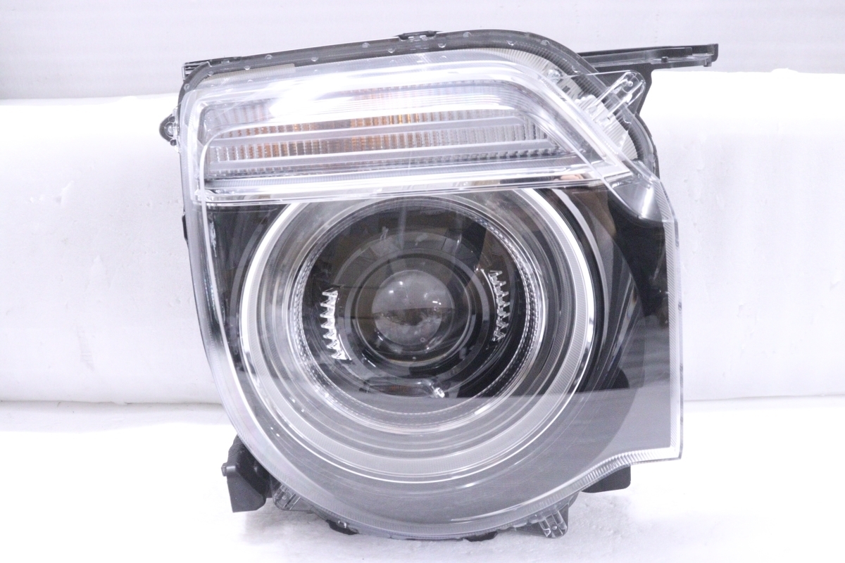 35-546★【値下】美品★LED JH3 JH4 N-WGN★右ヘッドライト STANLEY W4834 打刻:9 ブラック 純正★ホンダ (UK)_画像1