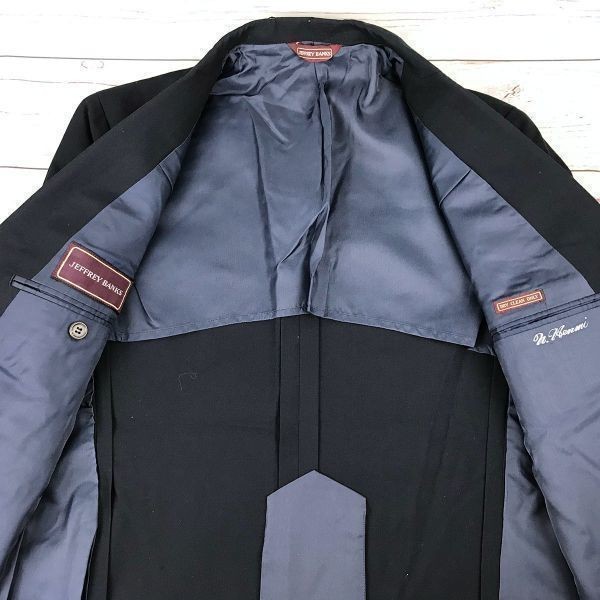 堅実な究極の ジェフリーバンクス☆ニューヨーカー☆紺ブレザー