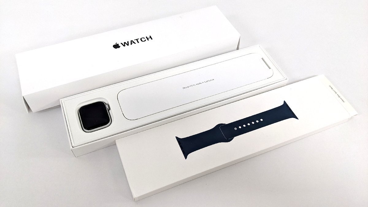Apple watch SE 第一世代 40mm GPSモデル MKNY3J/A アビスブルー