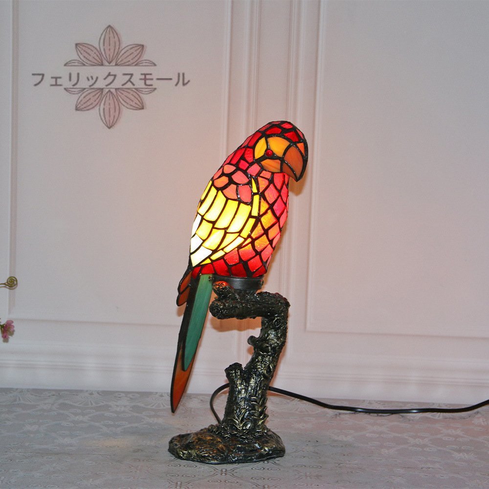 【芸術家具】ステンドランプ ステンドグラス 鸚鵡 テーブルスタンド レトロな雰囲気 室内装飾 ティファニー ランプ