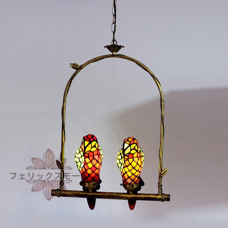 【芸術家具】ステンドランプ ステンドグラス 鸚鵡 ペンダントライト オウム 吊り下げ照明 ティファニー技法 室内装飾