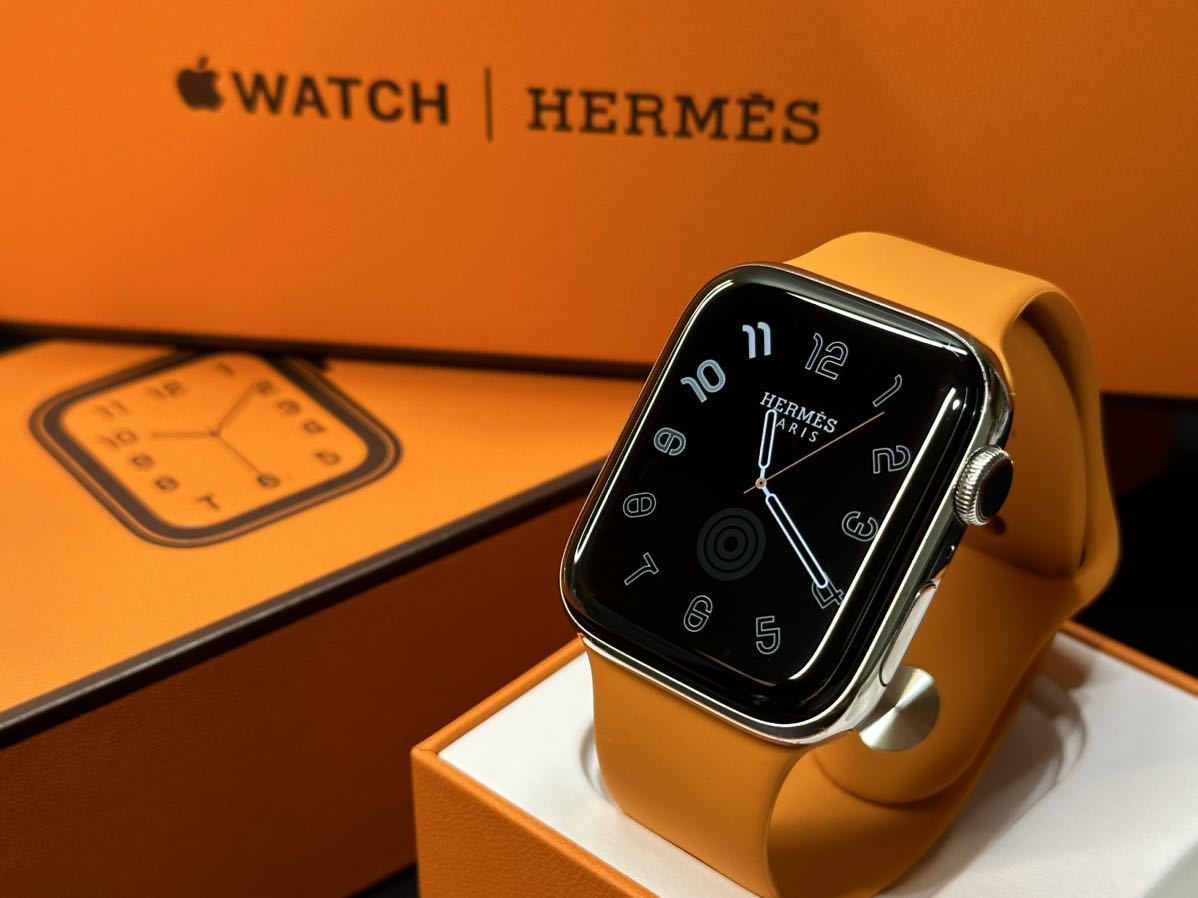 ☆即決 美品 おすすめ！ Apple watch エルメス シリーズ4 アップルウォッチ HERMES Series4 44mm ステンレス  GPS+Cellularモデル 970