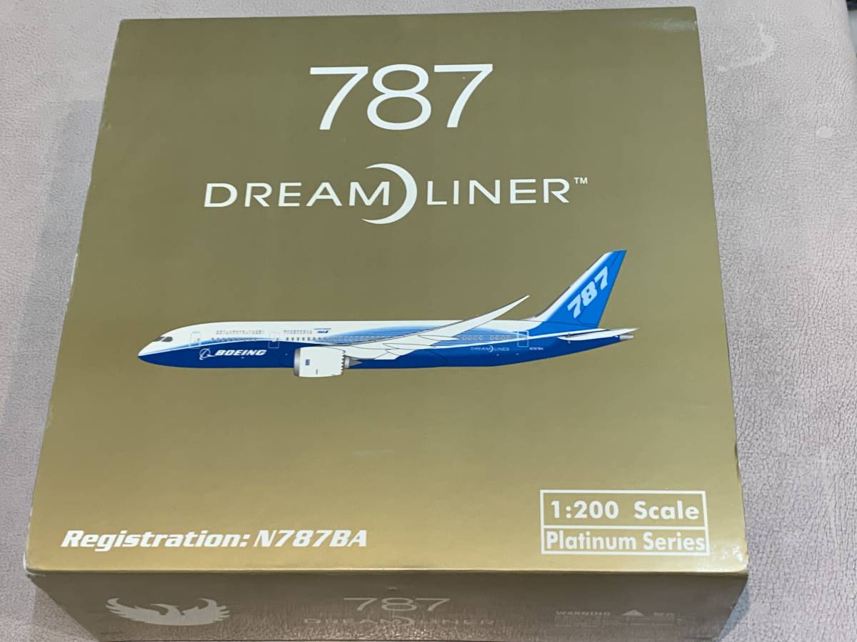 フェニックス 1/200 プレミアムシリーズ ボーイング787 ドリーム フェニックス 1/200 プレミアムシリーズ ボーイング787 ドリーム