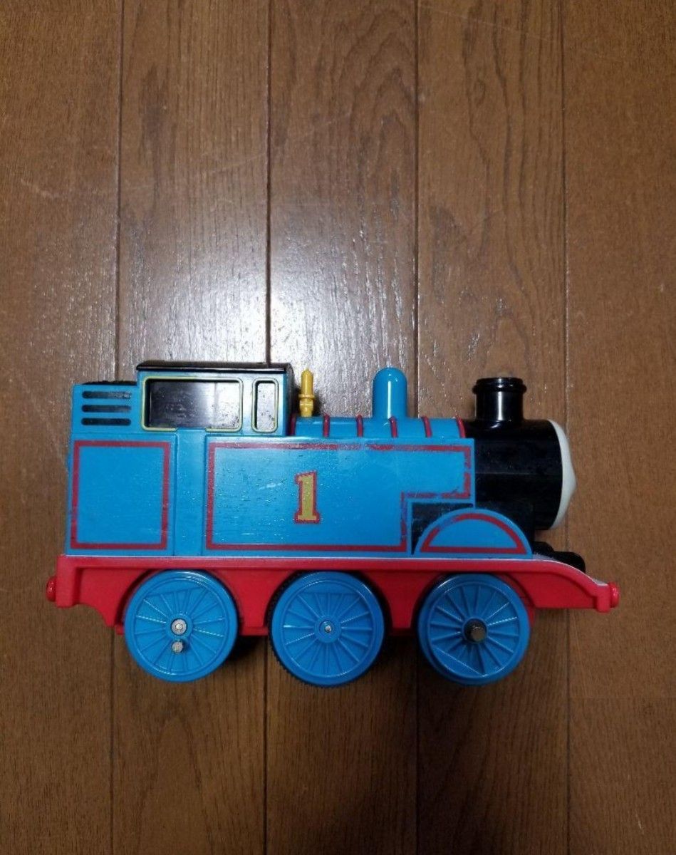 大型レア  2005年  TOMY  きかんしゃトーマス  プラレール  レトロ 稼動品 珍しい 蒸気機関車 動く 走る 