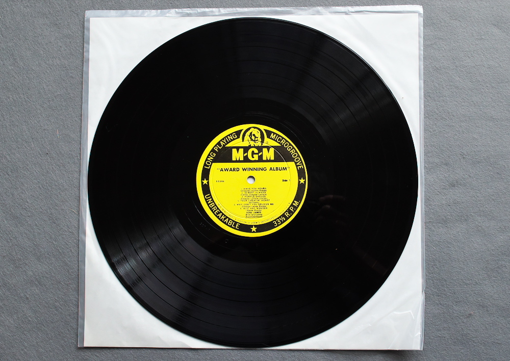 ★ Award Winning Album ・ JONI JAMES ジョニ・ジェイムス　/ MGM RECORDS E3346 (yellow:dg)　 モノラル盤　 中古品　★_画像5