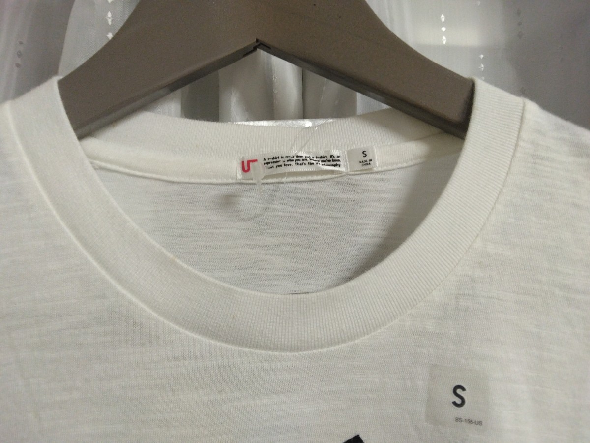 評価参照！未使用に近い！訳あり！入手困難！菊正宗　Uniqlo Tシャツ　メンズ　Sサイズ UT ユニクロ 匿名配送230円　_画像4