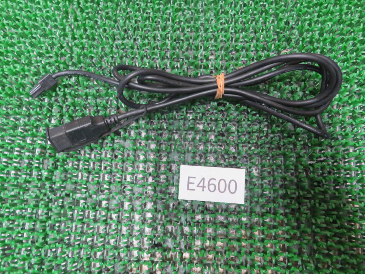 E4600 日産 マツダ サンヨー カーナビ用 USBケーブル/コネクター 配線 コード ４P ４ピン アダプターの画像3