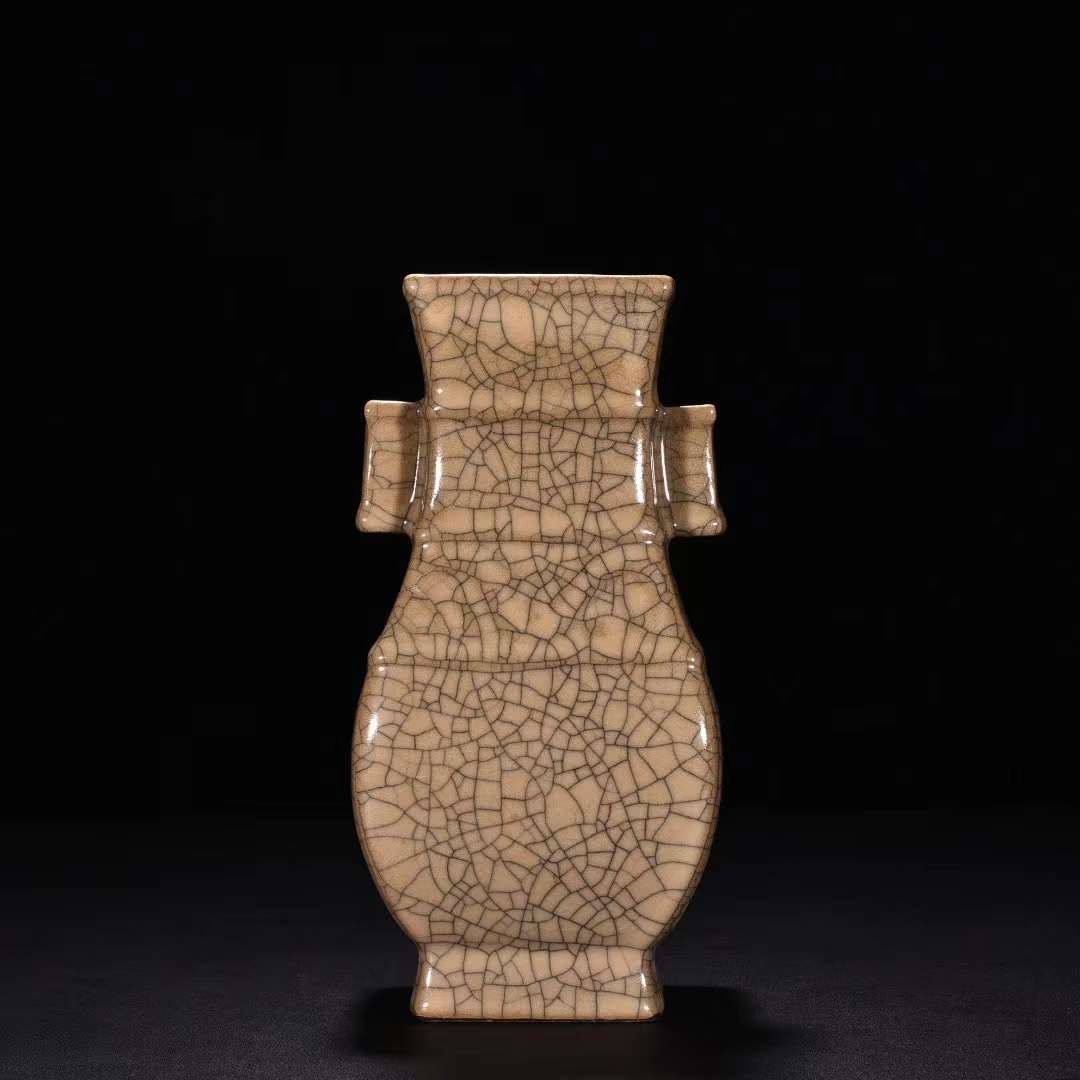 宋時代 哥窯 米黄釉 管耳方瓶 唐物 中国美術 工芸品 高さ23cm 直径12cm【HB729】