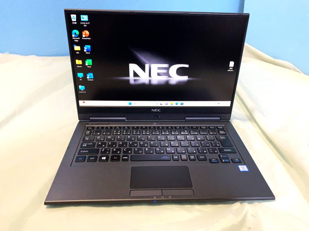 13.3インチNEC 4コア8CPU Core i5 8250U NVMe 512G Office 2019
