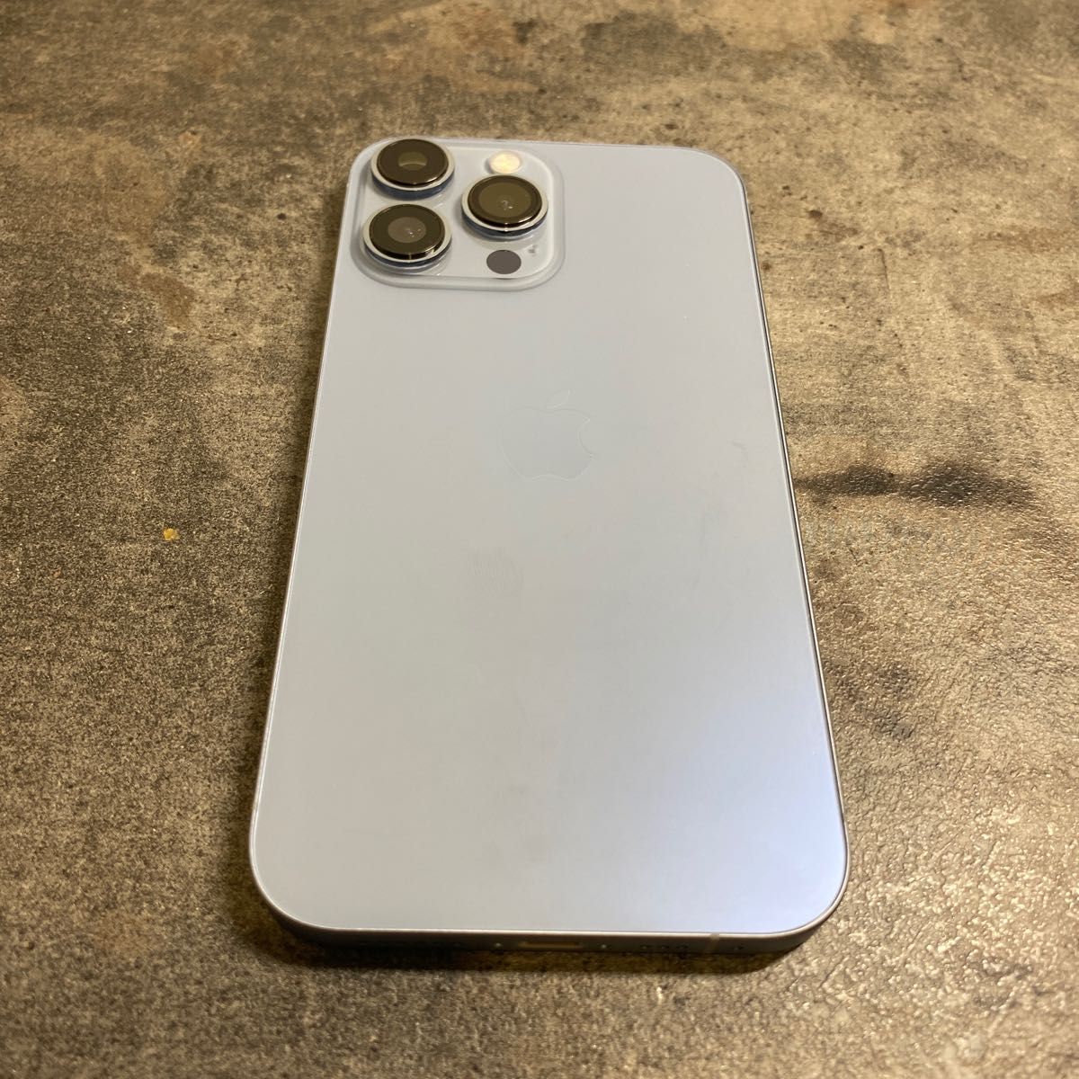 01208 iPhoneXr 64GB SIMフリー ジャンク品 本体の 13pro風に 01208 iPhoneXr 64GB SIMフリー ジャンク品 本体の 13pro風に