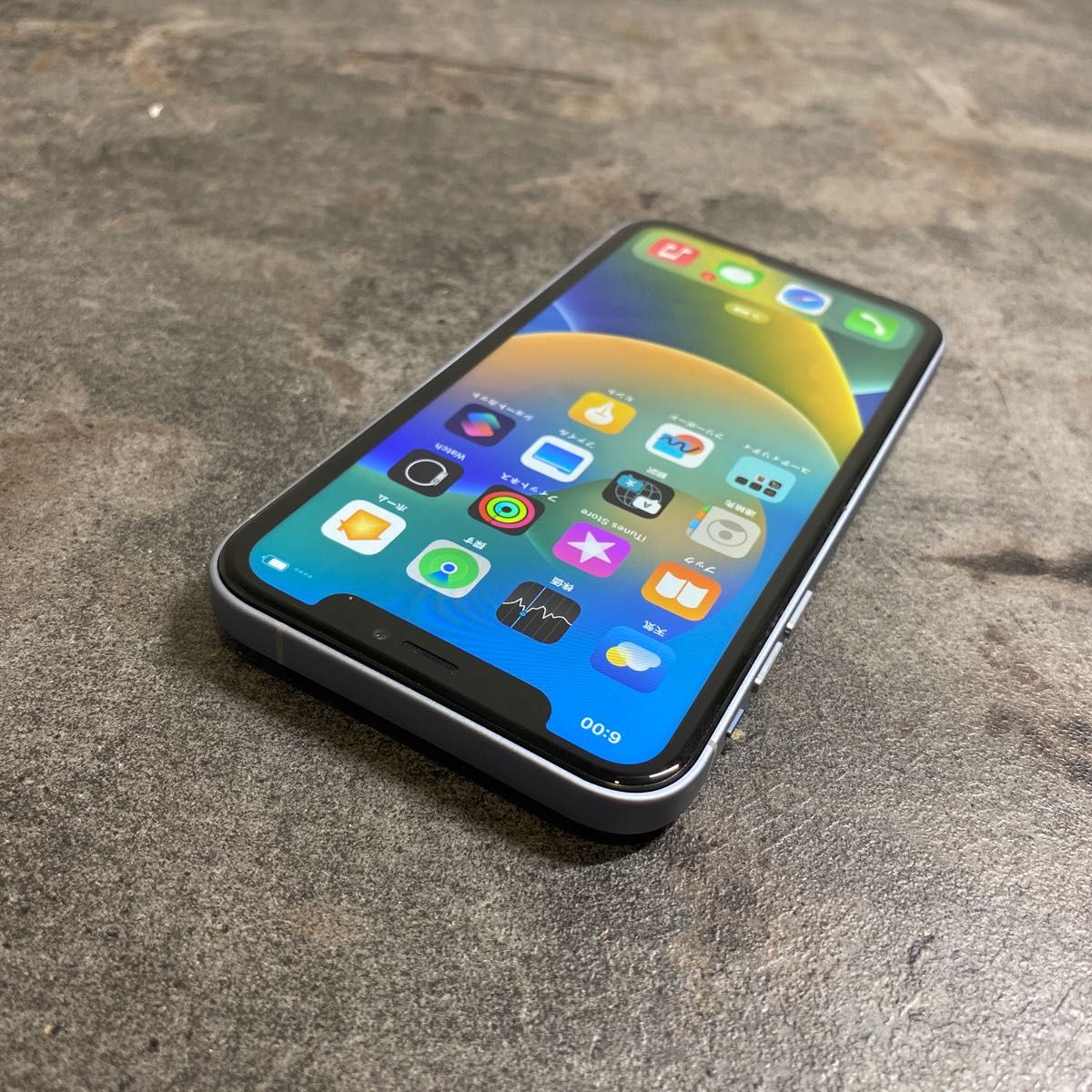 01208 iPhoneXr 64GB SIMフリー ジャンク品 本体の 13pro風に 01208 iPhoneXr 64GB SIMフリー ジャンク品 本体の 13pro風に