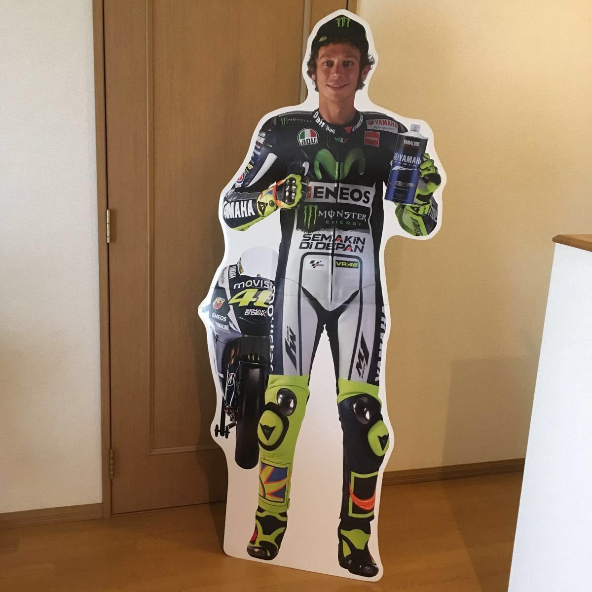  prompt decision free shipping new goods baren Tino Rossi life-size panel big panel VR46 motoGP bike Yamaha Monster Energy e Neos 