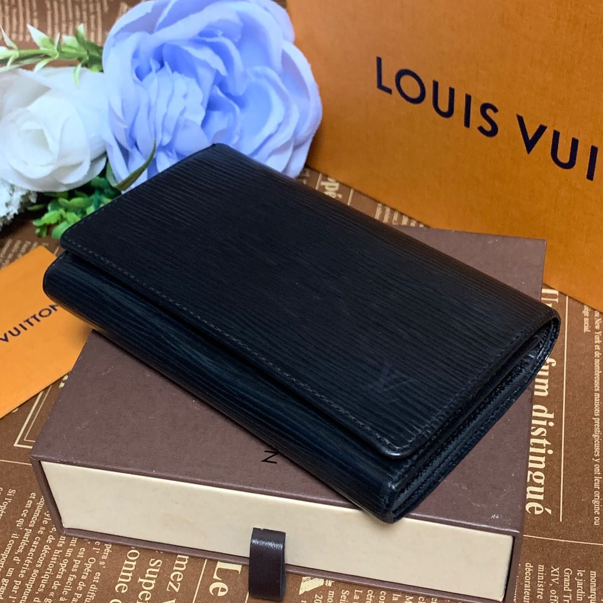 美品 LOUIS VUITTON ルイヴィトン ポルトフォイユ・トレゾール エピ