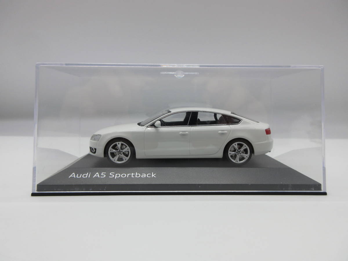 【最新入荷】 アウディ 1/43 A5 前期 Sportback A5 Audi スポーツバック 乗用車