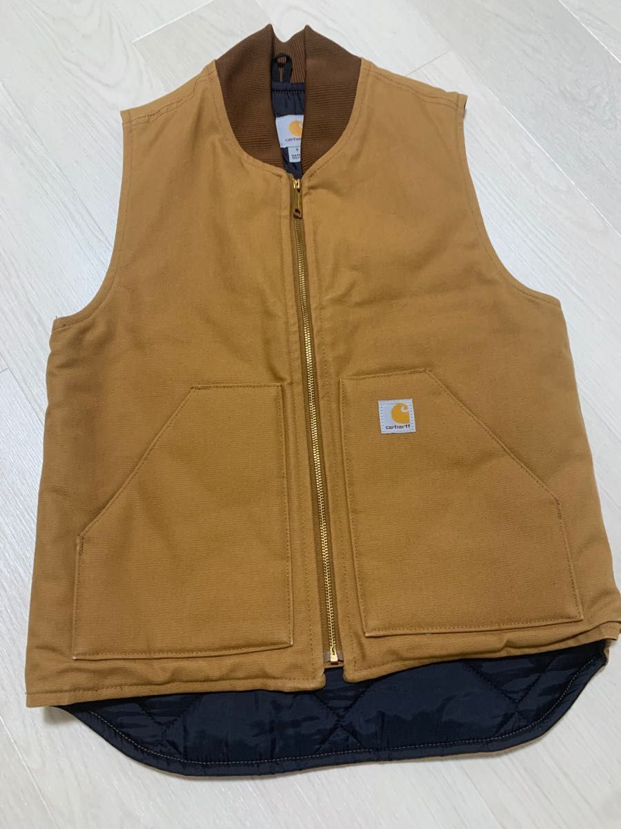 Carhartt キルトライニングダックベスト｜PayPayフリマ