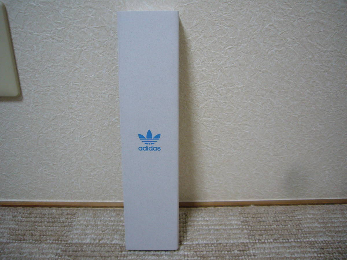  Adidas наручные часы CL4767 чёрный × фиолетовый обычная цена 18700 иен 