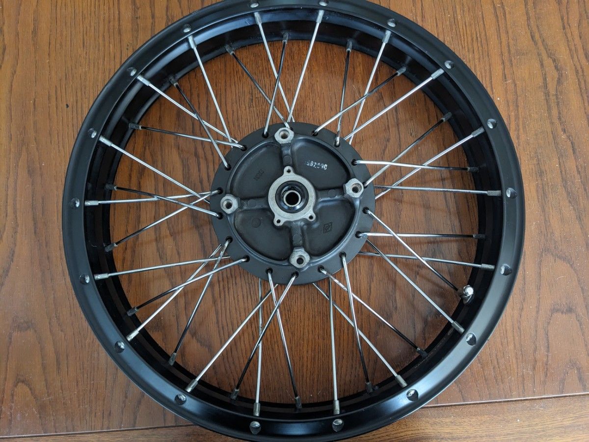 CT125 ハンターカブ用 ガネーシャ チューブレス スポーク CT125 ハンターカブ用 ガネーシャ チューブレス スポーク