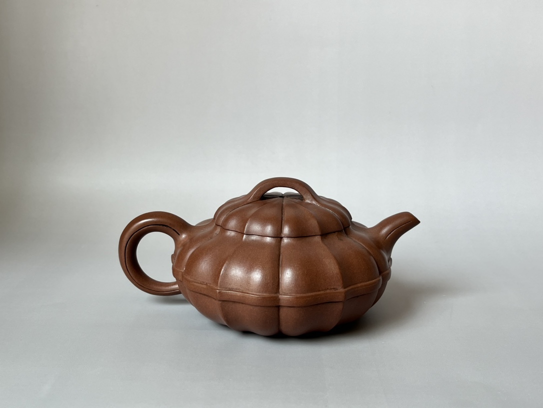 ZA0000556 中国唐物 秘蔵逸品 （顧景洲）紫砂壺 茶道具 容量：450cc
