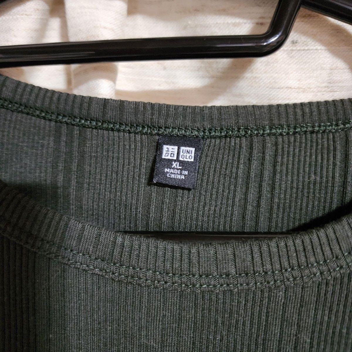 UNIQLO リブ 半袖Tシャツ XLsize カーキ