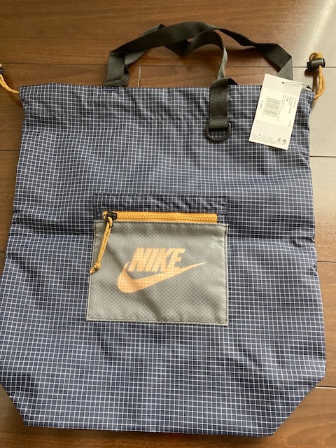 送料無料 未使用品 NIKE ナイキ ヘリテージ トートバッグ (21L 送料無料 未使用品 NIKE ナイキ ヘリテージ トートバッグ (21L