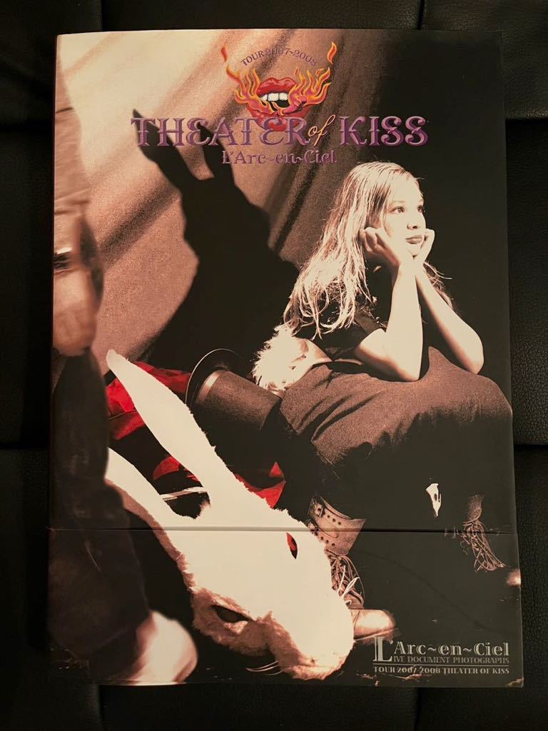 L\'Arc~en~Ciel THEATER OF KISS LIVE DOCUMENT PHOTOGRAPHS Live документальный фотоальбом L'Arc-en-Ciel HYDEsia Kiss 