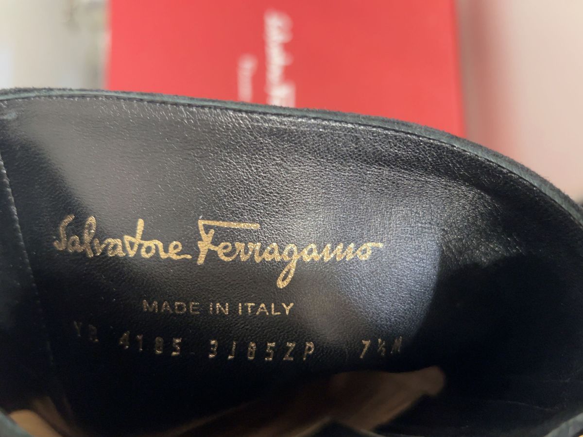 銀座本店購入【フェラガモ】ロングブーツ