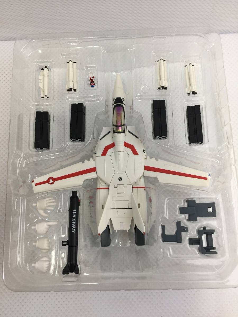 onM171 送料無料 YAMATO 完全変形 1/60 超時空機動要塞マクロス VF-1J 一条輝機_画像4