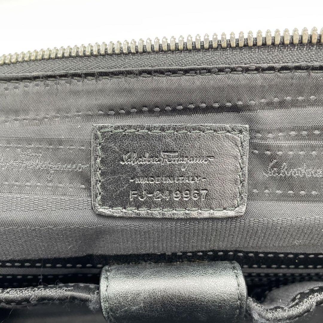 現行/極美品○ Salvatore Ferragamo フェラガモ 2way 型押しレザー