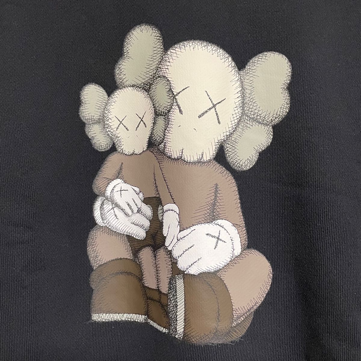 UNIQLO KAWS ユニクロカウズ　スウェットシャツ長袖　ブラック　黒　4XL