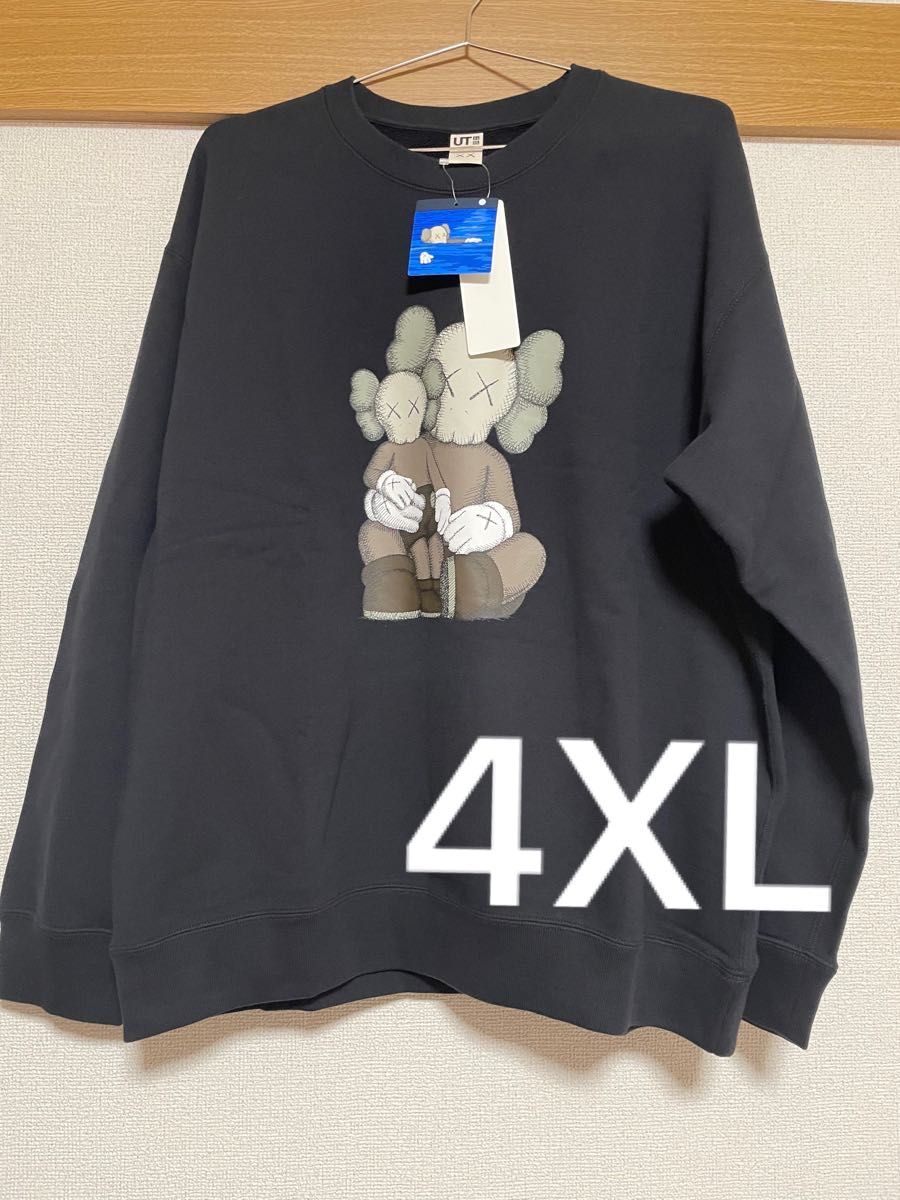 UNIQLO KAWS ユニクロカウズ　スウェットシャツ長袖　ブラック　黒　4XL