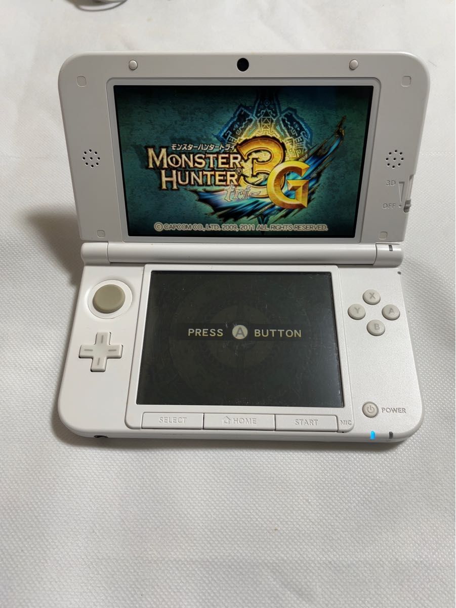 Nintendo 3DS LL ホワイト ニンテンドー3DSLL 本体｜PayPayフリマ