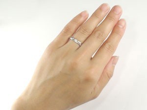 結婚指輪 ハワイアン ハワイアンペアリング ペア ホワイトゴールドk18 ダイヤモンド 一粒 ダイヤ2本セット 結婚式 18金_画像3