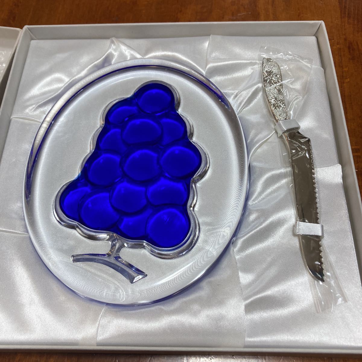 □未使用□ WAKO 銀座和光 チーズボード&ナイフ セット 外箱付 ガラス