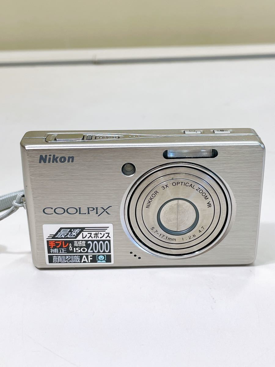 138 Nikon ニコン COOLPIX S500 デジタルカメラ　デジカメ 未チェックジャンク_画像1