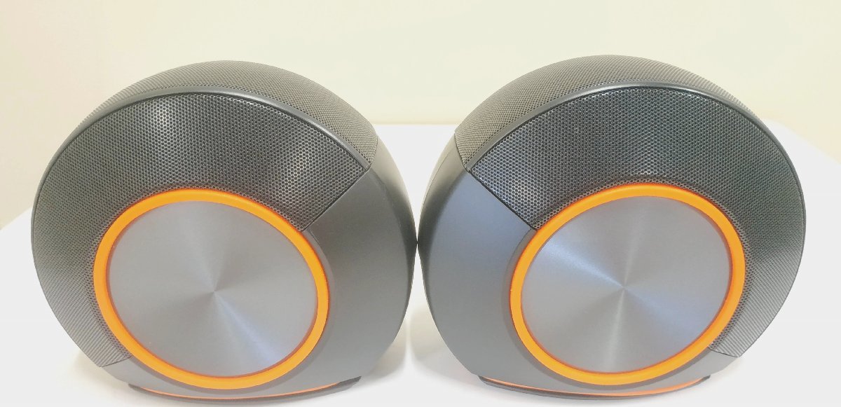 【埼玉発】【JBL】USB接続のパソコン用スピーカー　JBL Pebbles　★動作確認済★　(9-3913)