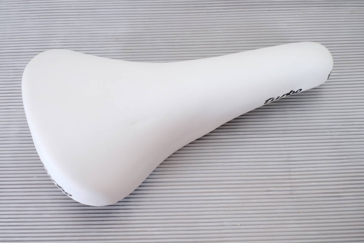 TURBO サドル 白 アウトレット selle ITALIA アロイレール TURBO サドル 白 アウトレット selle ITALIA アロイレール