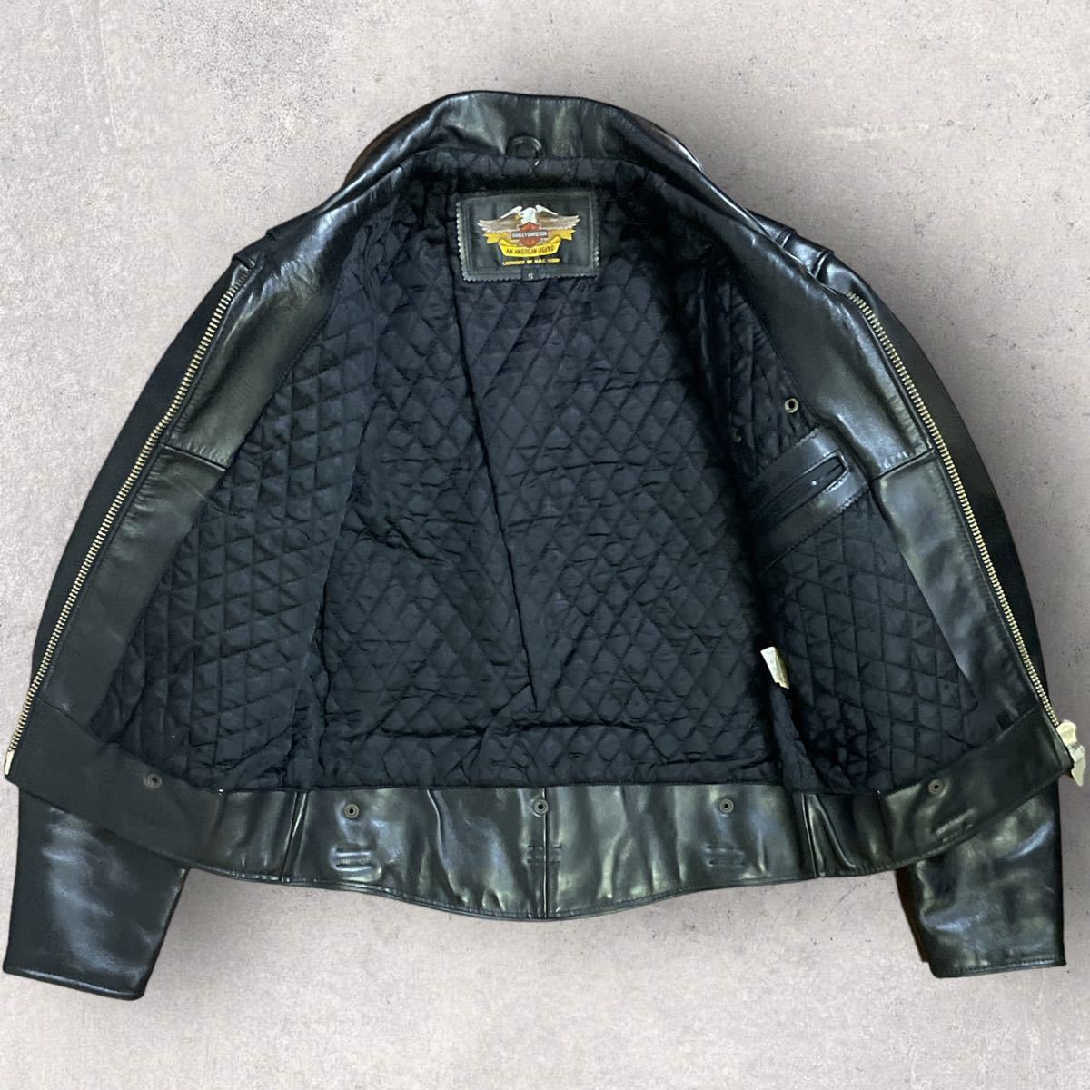 美品】ハーレーダビッドソン シングルライダースジャケット 大きサイズ L- 美品】ハーレーダビッドソン シングルライダースジャケット 大きサイズ L-