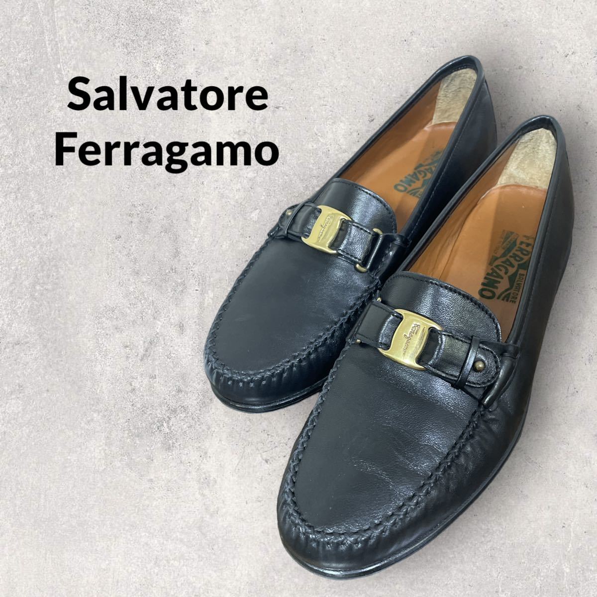 美品 Salvatore Ferragamo フェラガモ イタリア製 VARA ローファー レザー ブラック 7.5EE