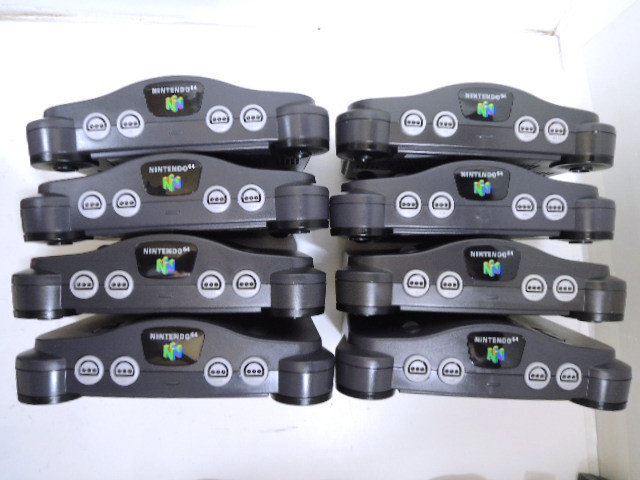 （ N64 8台など ）本体8台 ・コントローラー6個・アダプター2個 Nintendo 任天堂 　　_画像5