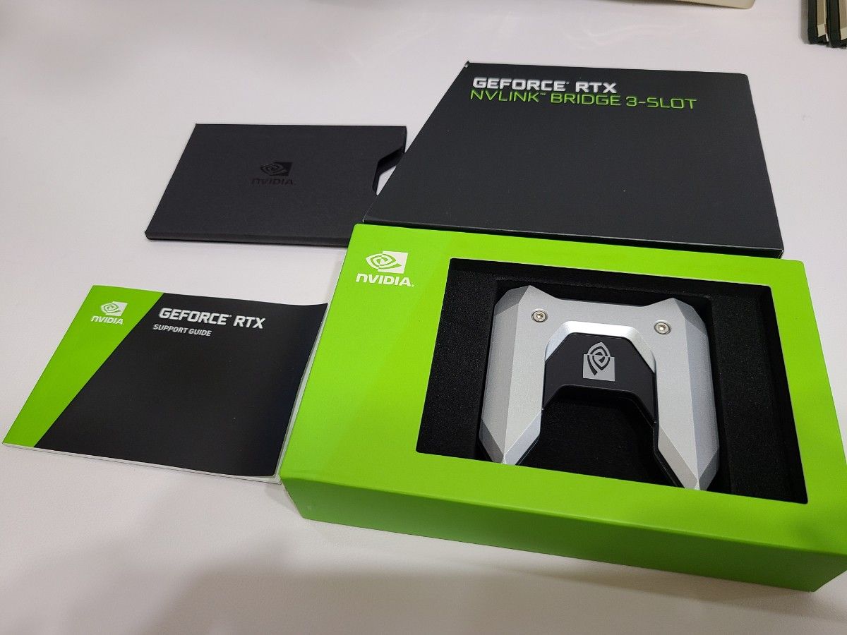 GEFORCE RTX NVLINK BRIDGE 3スロット幅 純正品 元箱 マニュアル GEFORCE RTX NVLINK BRIDGE 3スロット幅 純正品 元箱 マニュアル