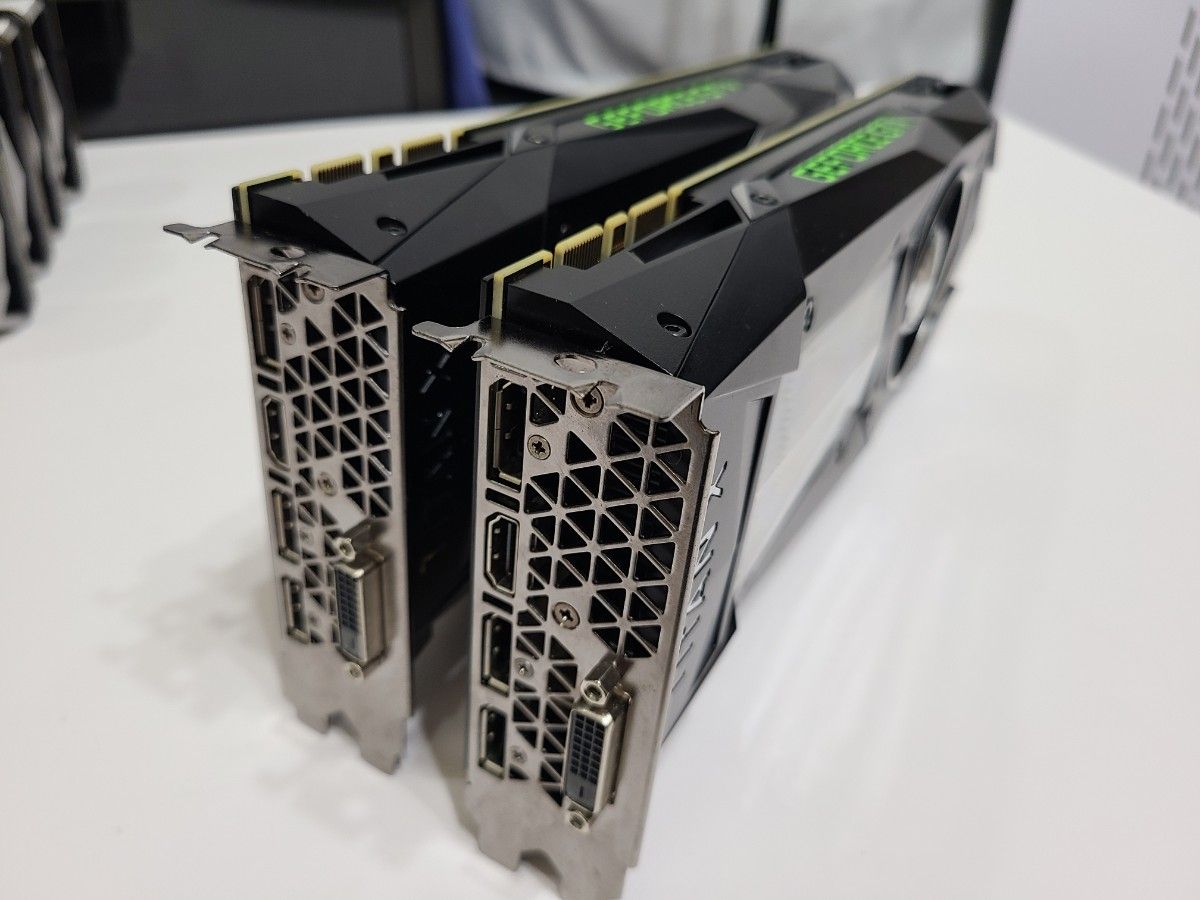 【2枚セット】NVIDIA TITAN X(pascal) GDDR5X 12GB 動作確認済み