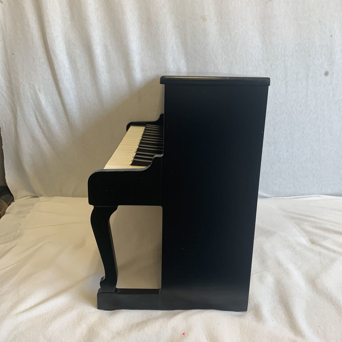 カワイ ミニピアノ　KAWAI 現状品　鍵盤楽器 ブラック_画像5