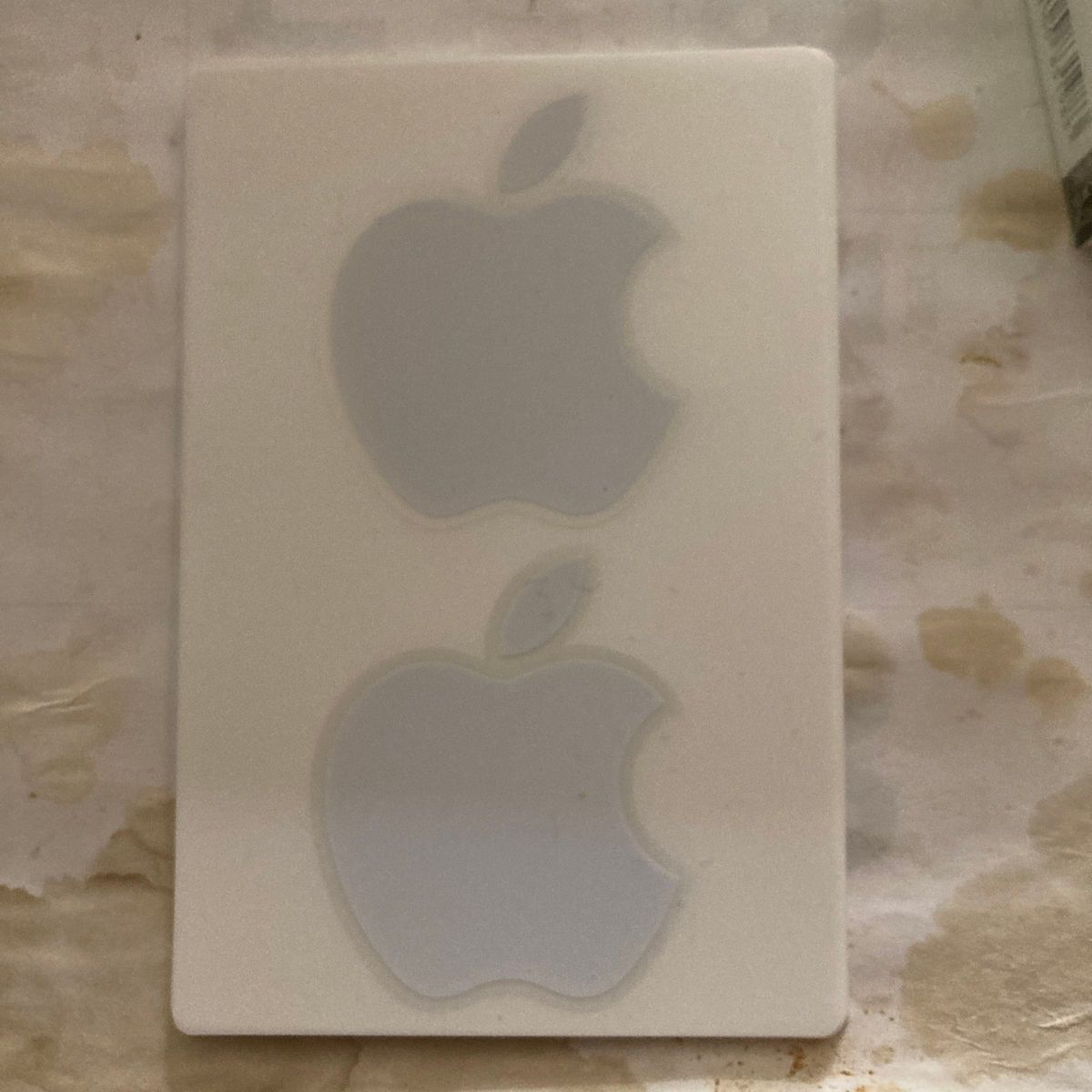 Apple iPhone iPad りんご 純正品 アップル ステッカー 15枚組になります！これだけあるならあちこちに貼れますよ